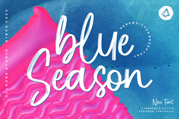 Blue Season Typeface: Elevating Digital Brand Identity